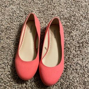 Size 10w Torrid slip on shoes. Never worn.